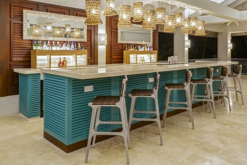 Zoetry Curaçao Resort & Spa - All Inclusive, Bar (on property)