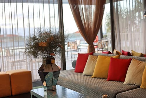 Enotel Magnólia, Reception