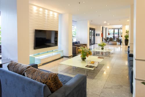 Hotel Diogo, Reception