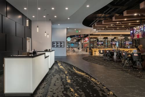 DoubleTree by Hilton Deadwood at Cadillac Jack's, Reception