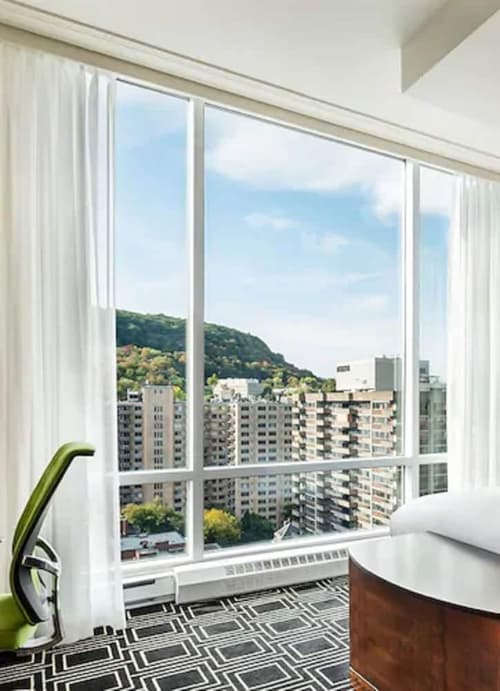 Sofitel Montreal Golden Mile, View from room