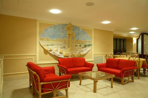 Dioscuri Bay Palace Hotel, Lobby sitting area