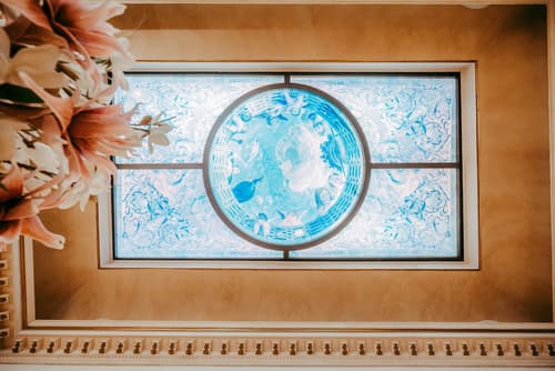 River Palace Hotel, Lobby