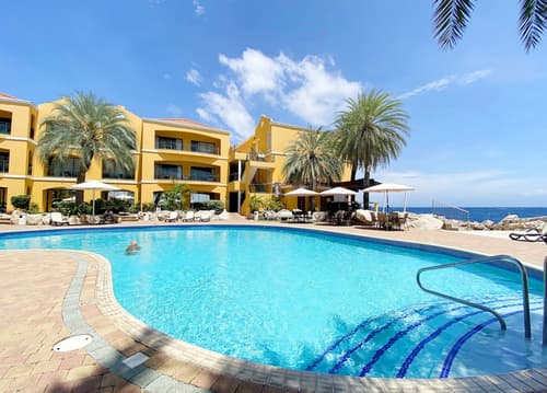 The Royal Sea Aquarium Resort, 