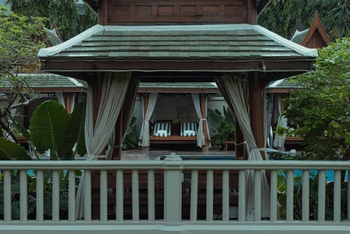 The Peninsula Bangkok, Pool