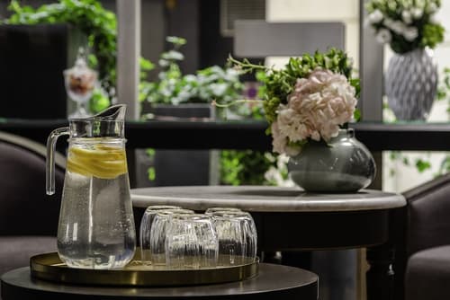 Hôtel Elysée Etoile, Lobby