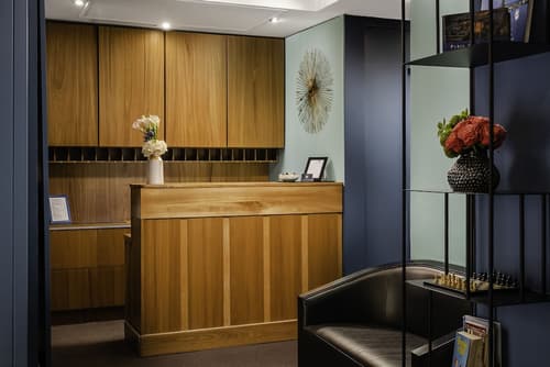 Hôtel Elysée Etoile, Reception