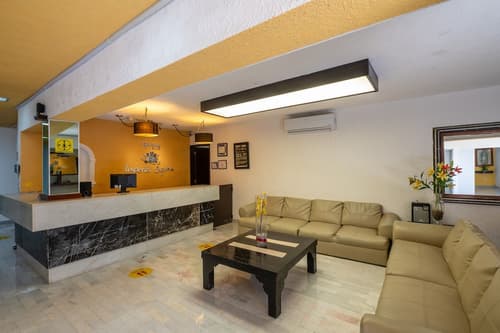 Hotel Imperial Laguna Faranda, Lobby