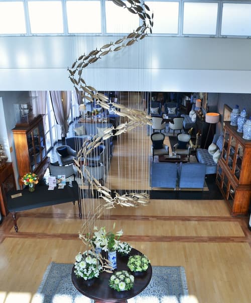 The Commodore Hotel, Lobby