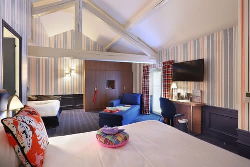 Hôtel du Cheval Blanc, Room