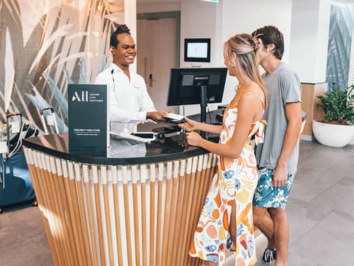 Novotel Cairns Oasis Resort, Reception