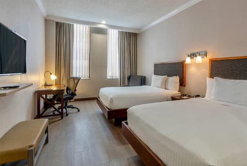 Wyndham Garden Hotel Baronne Plaza, Room