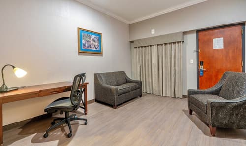 Wyndham Garden Hotel Baronne Plaza, Room