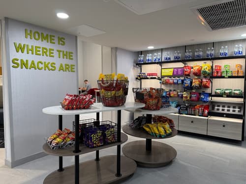 Home2 Suites by Hilton Scottsdale Old Town, Lobby