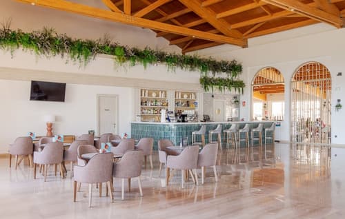 Aparthotel ILUNION Sancti Petri, Lobby lounge