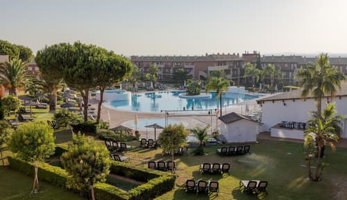 Aparthotel ILUNION Sancti Petri, Pool