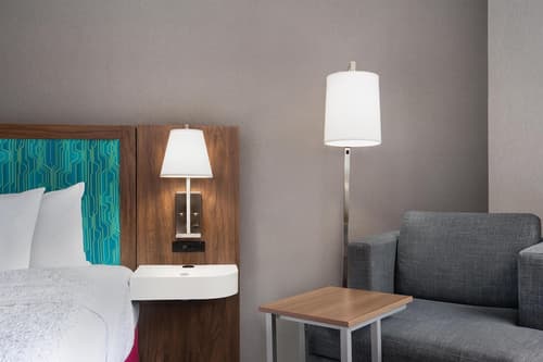 Hampton Inn by Hilton Kamloops, Room