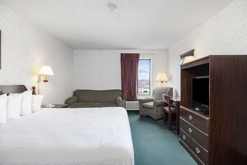 Days Inn by Wyndham Battlefield Rd/Hwy 65, Room