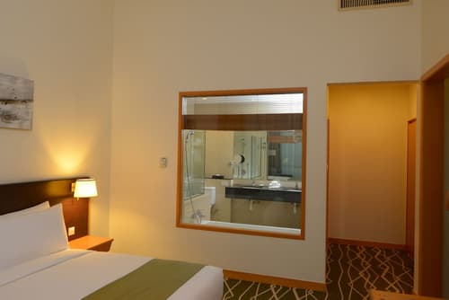 Holiday Inn Melaka by IHG, Room
