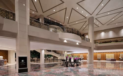 DoubleTree by Hilton Hotel Shanghai - Pudong, Lobby
