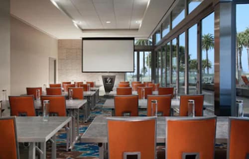 Shore Hotel, Meeting facility