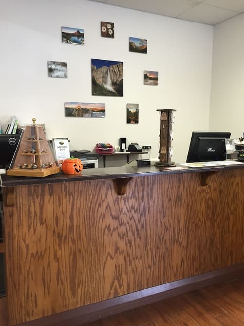 Miners Inn, Check-in/check-out kiosk
