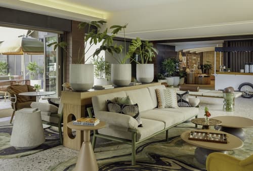 Ambassador Hotel of Waikiki, Tapestry Collection by Hilton, Lobby