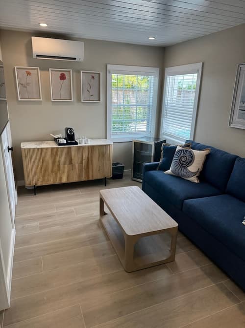 Haley's at The Anna Maria Island Inn, Living area