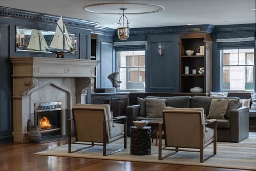Portland Harbor Hotel, Lobby sitting area