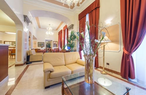 Strozzi Palace Hotel, Primary image