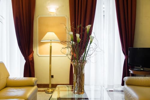 Strozzi Palace Hotel, Lobby sitting area