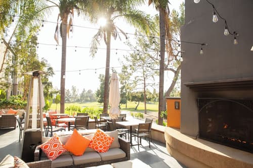 Hilton Garden Inn Los Angeles Montebello, Terrace/patio