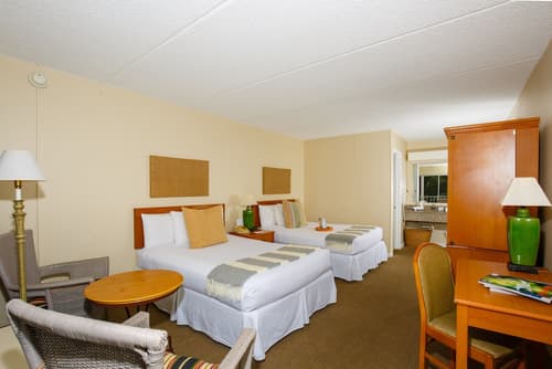 Naples Garden Inn, Room