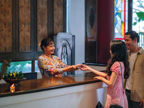 Hotel Tugu Malang, Reception