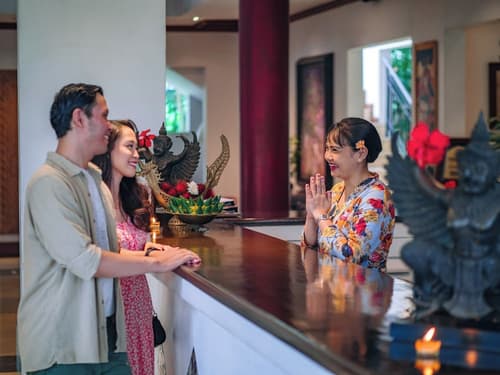 Hotel Tugu Malang, Reception