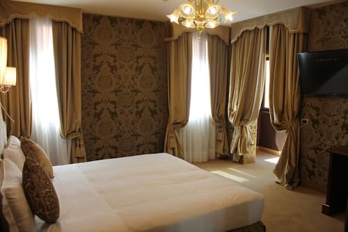 Hotel Casanova Venezia, Room
