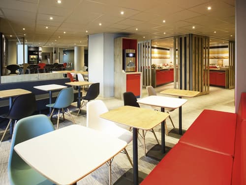 Hôtel ibis Orly Chevilly Tram 7, Breakfast area
