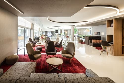 Mercure Porto Gaia Hotel, Lobby sitting area