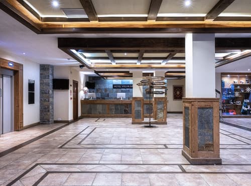 Hotel Vielha Val d'Arán, Affiliated by Meliá, Interior entrance