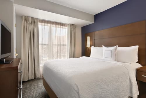 Residence Inn by Marriott Buffalo Galleria Mall, Room