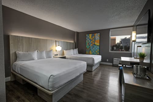 Oasis at Gold Spike, Room