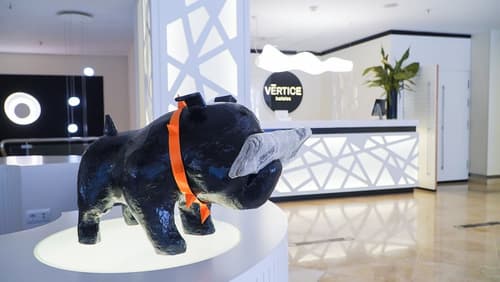 Hotel Vértice Sevilla, Reception