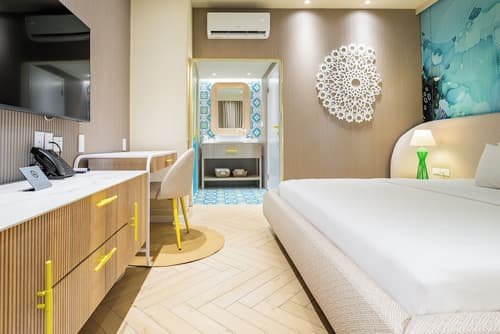 Trupial Hotel & Casino, Primary image