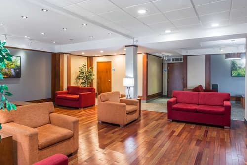 Ramada Plaza by Wyndham Montreal, Lobby