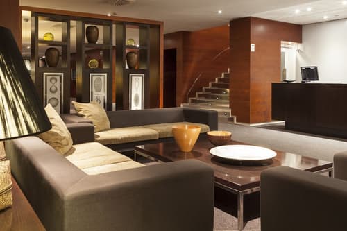 AC Hotel La Rioja by Marriott, Lobby sitting area