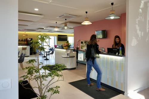 Sure Hotel by Best Western Biarritz Aeroport, Reception