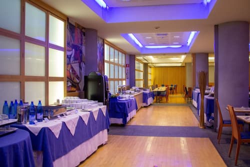 Pacific Hotel Fortino, Reception