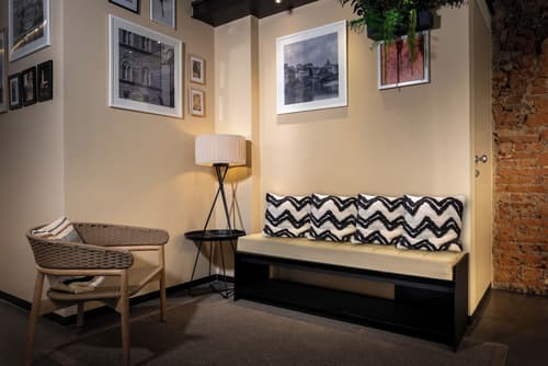 Globus Urban Hotel, Lobby sitting area