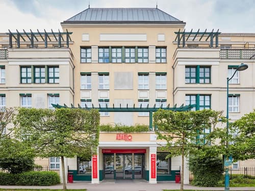 Aparthotel Adagio Val d'Europe près de Disneyland Paris, Front of property