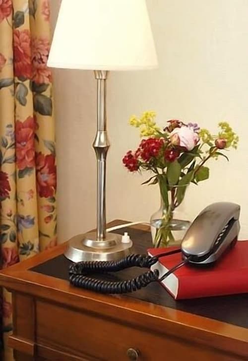 Hotel Deutsches Theater Downtown, Room